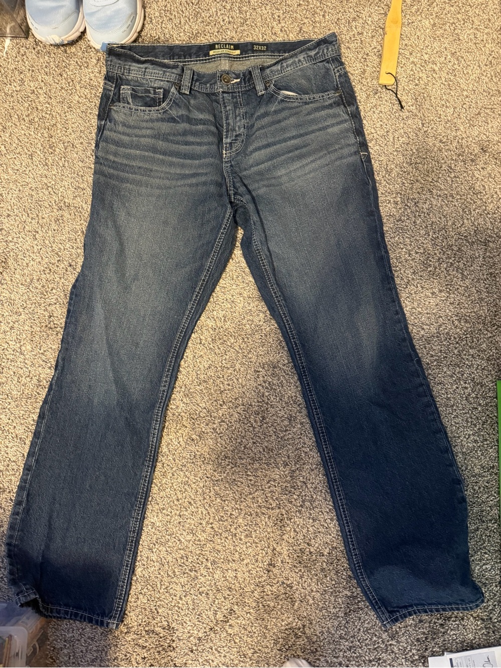 Reclaimed Vintage Men's Straight Jeans in Dark Blue Wash